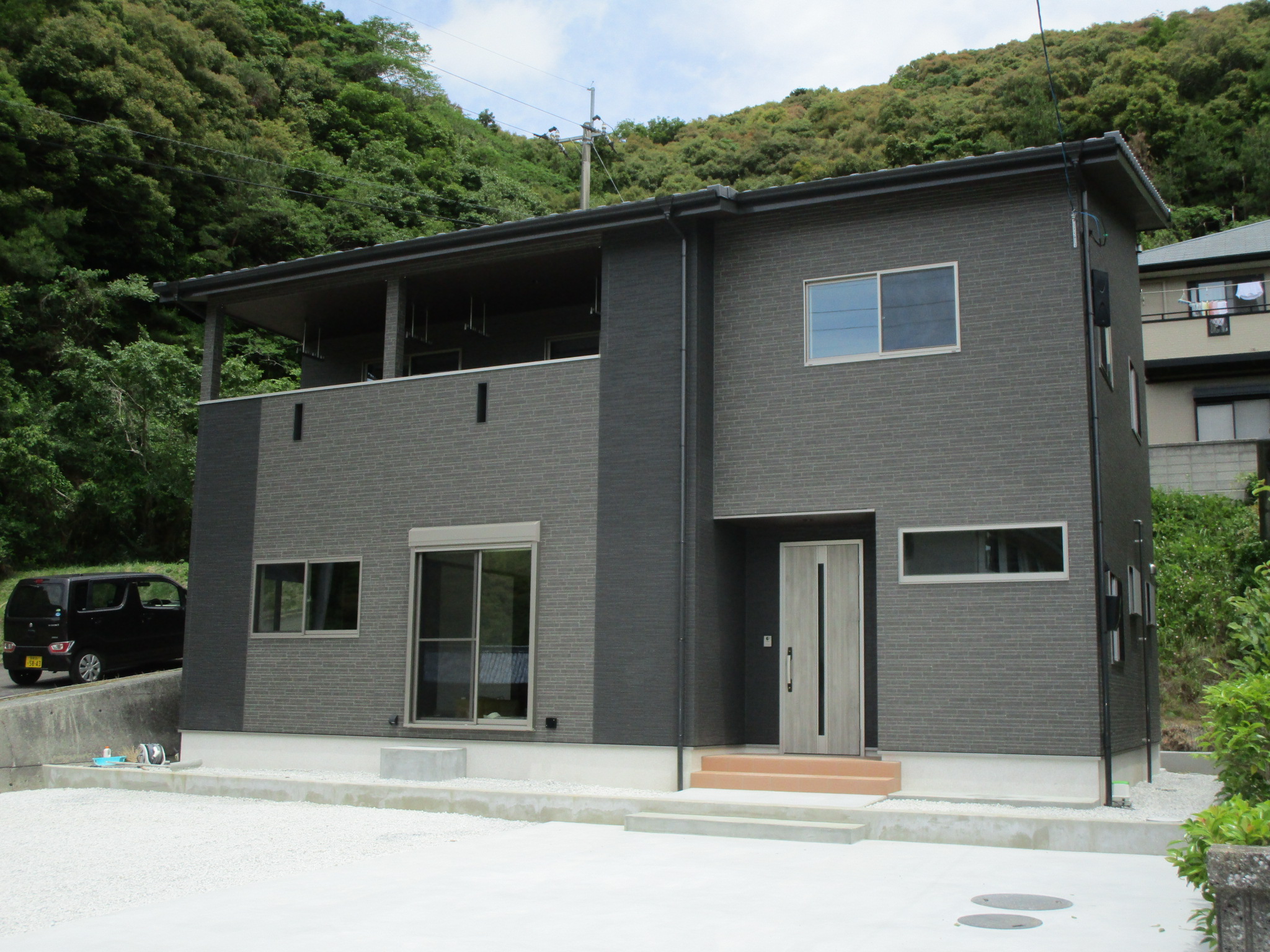 �O�Ԓ��V�z�O��