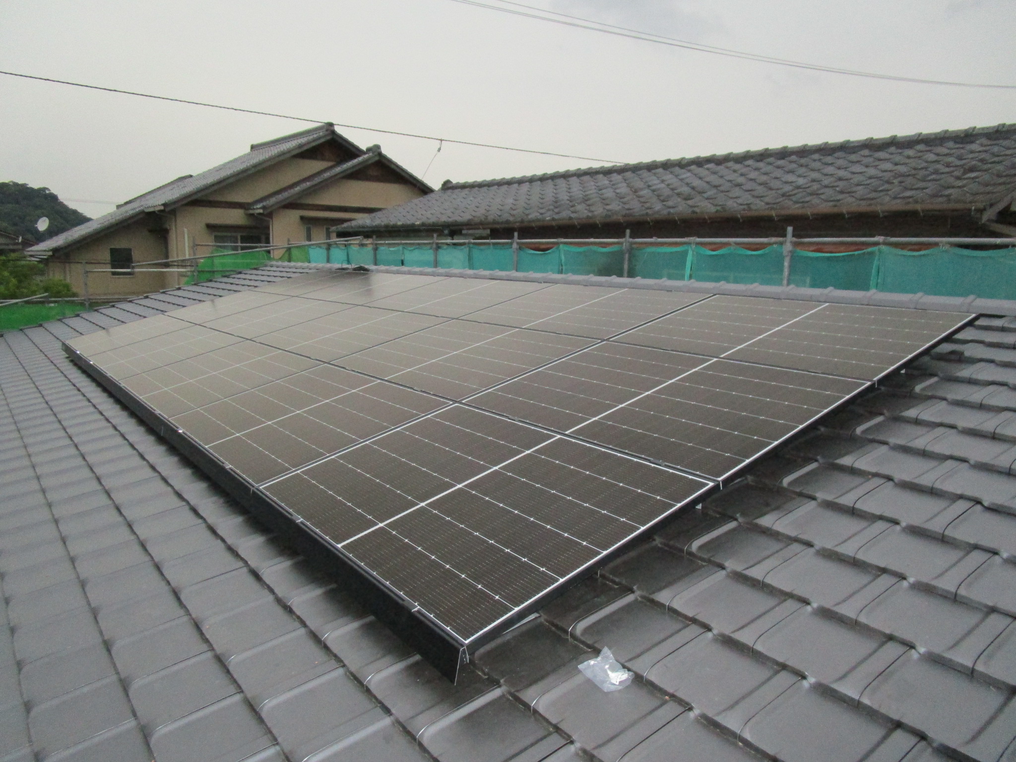 �������z��